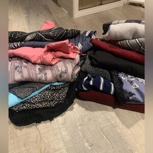 Mixed Women's Clothing Bundle - 18 pieces Multi-Color Stack